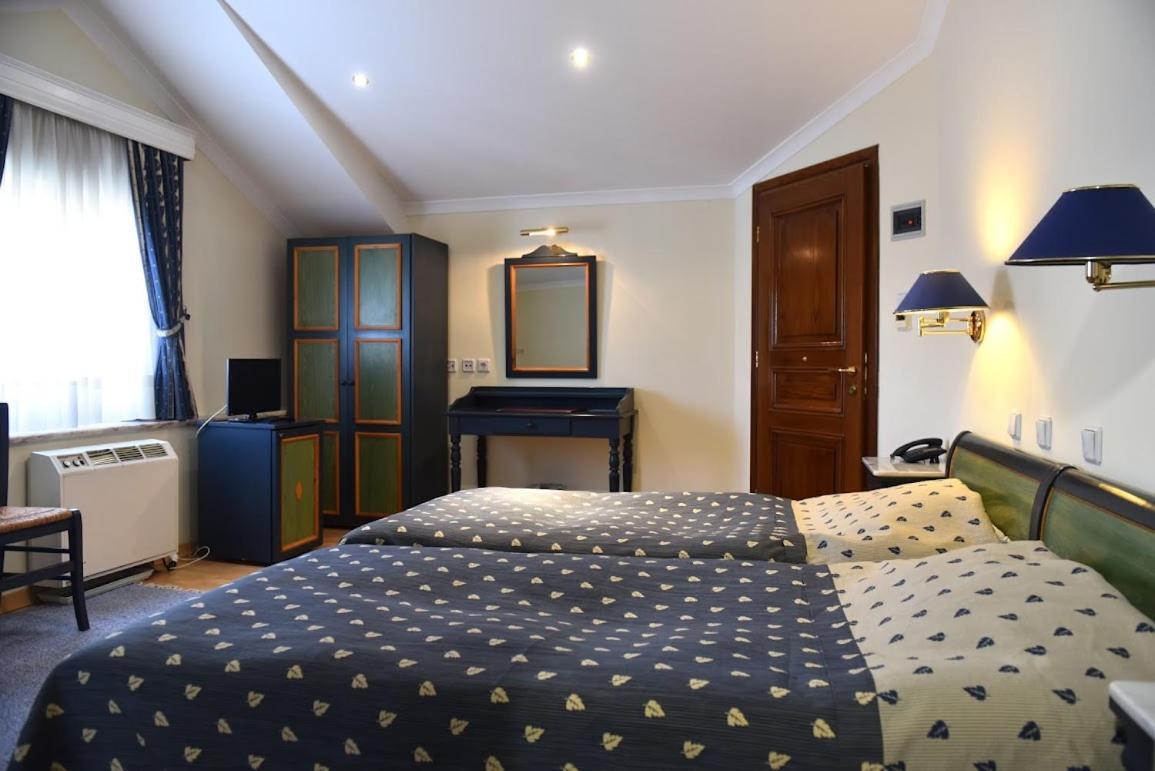Aiolis Hotel Касторія Екстер'єр фото