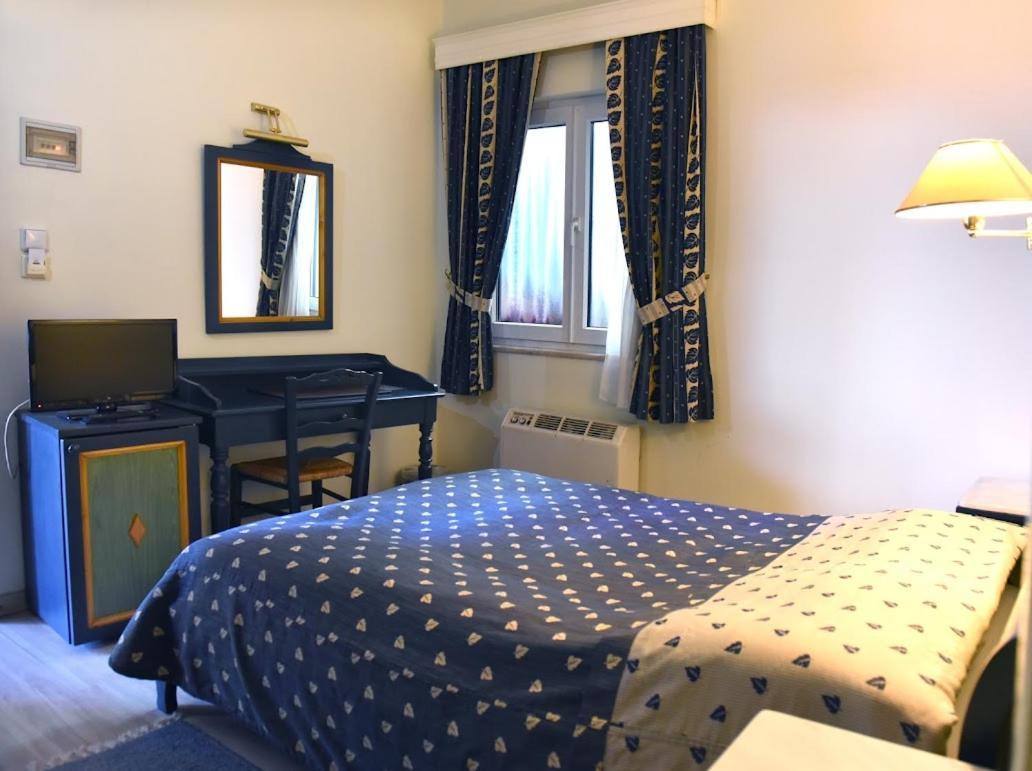 Aiolis Hotel Касторія Екстер'єр фото
