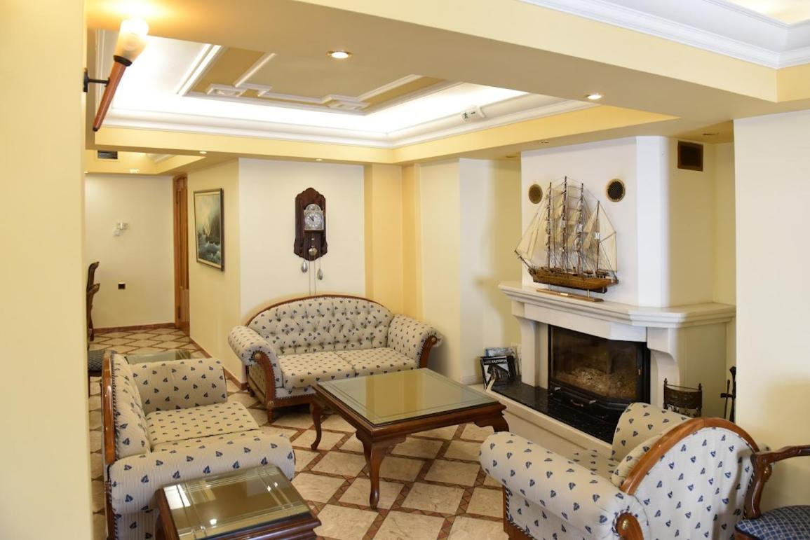 Aiolis Hotel Касторія Екстер'єр фото