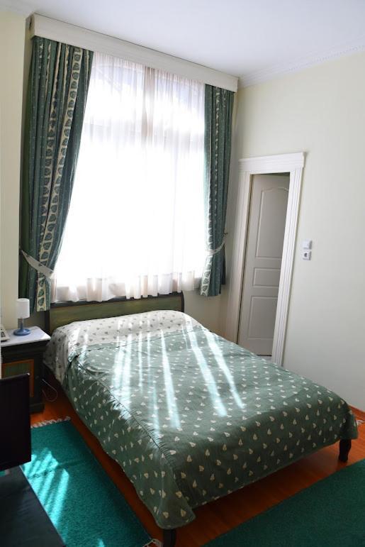 Aiolis Hotel Касторія Екстер'єр фото